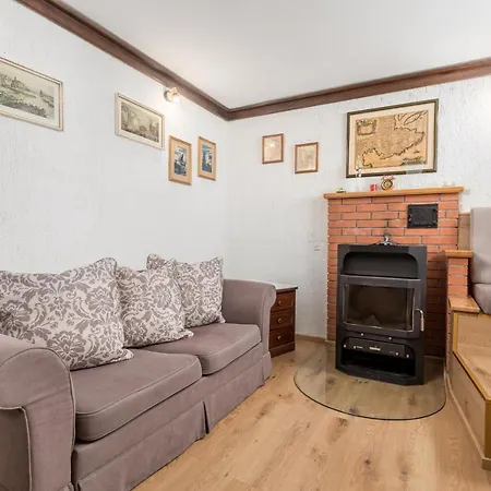 Holiday home House Obrs