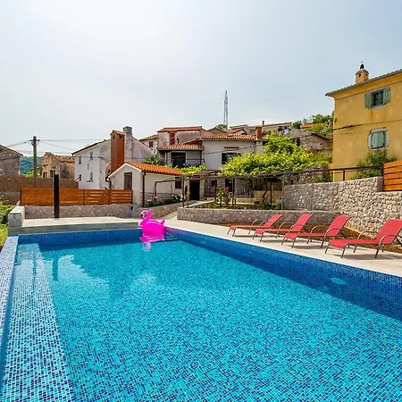 Holiday home House Obrs *
